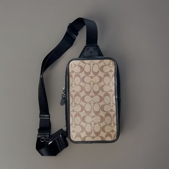 NWT COACH Sullivan Pack Crossbody C9865 Blocked Signature Canvas Khaki AUTHENTIC - Picture 1 of 9